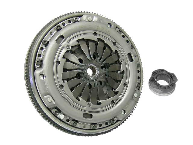 VW-Audi Clutch and Flywheel Kit LuK 038105264J