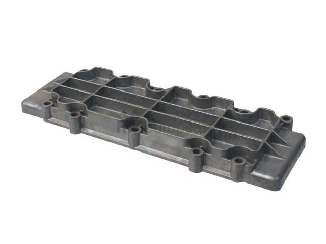 Porsche Valve Cover URO Parts 93010511605