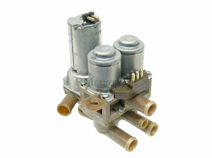 Mercedes Heater Valve Assembly Genuine Mercedes 0018301484