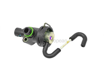 Volvo Fuel Pressure Regulator Genuine Volvo 8658092