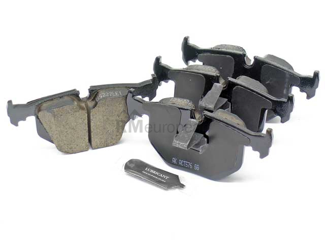 BMW Brake Pad Set Akebono Euro 34213403241
