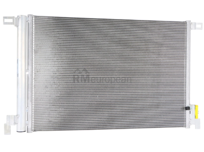 VW-Audi A/C Condenser Mahle Behr 4M0816421B
