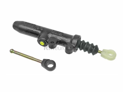 Mercedes Clutch Master Cylinder Valeo FTE 0012954406
