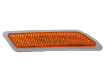 BMW Reflector TYC 63147274522