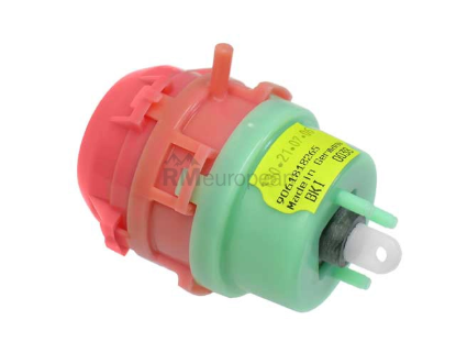 Mercedes Vacuum Element Genuine Mercedes 0008003275