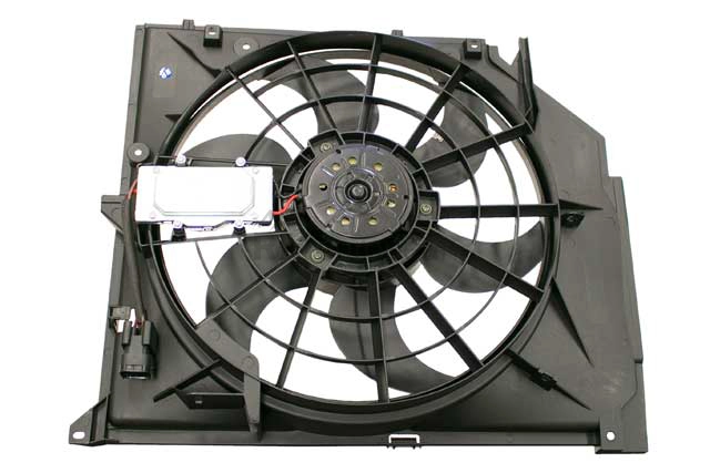 BMW Cooling Fan Assembly Cool Xpert 17117561757