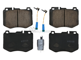 Mercedes Brake Pad Set Akebono Euro 0004208203