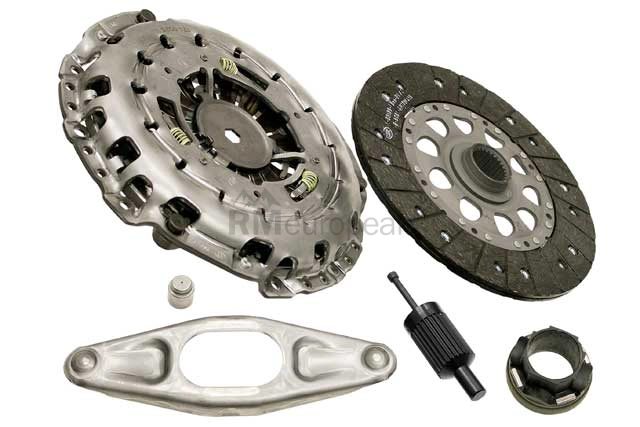 BMW Clutch Kit LuK 21208631999