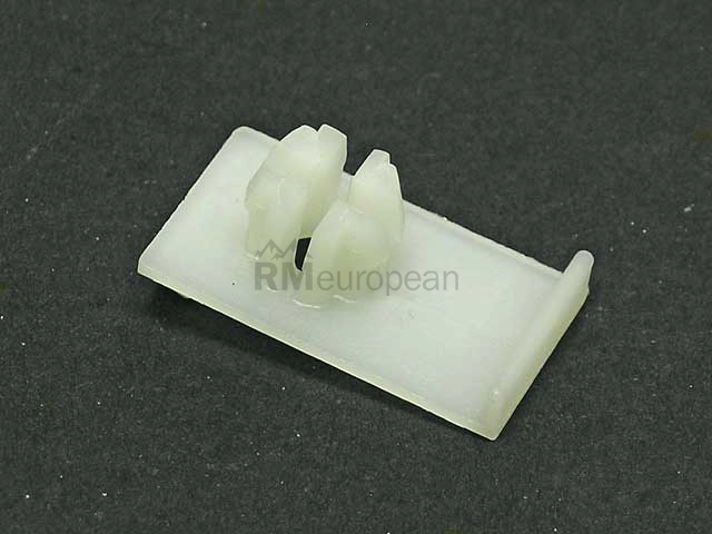 Mercedes Window Regulator Clip Genuine Mercedes 1639880578