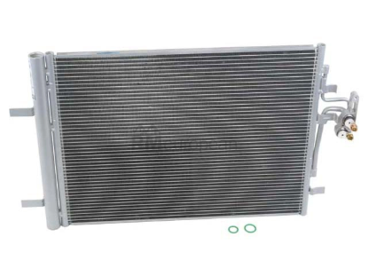 Land Rover A/C Condenser Nissens LR034171