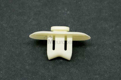 Saab Door Sill Panel Clip Genuine Saab 4421475