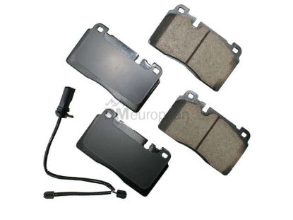 VW-Audi Brake Pad Set Akebono Euro 8R0698151AD