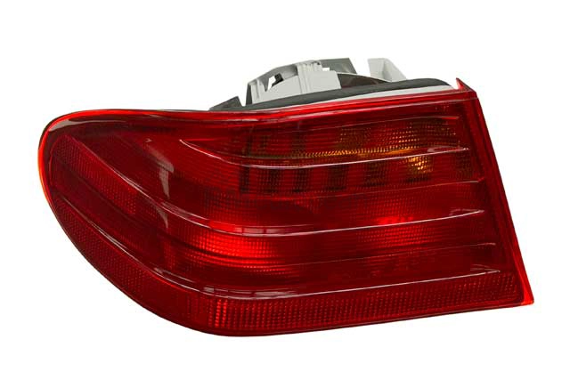 Mercedes Taillight TYC 2108204564