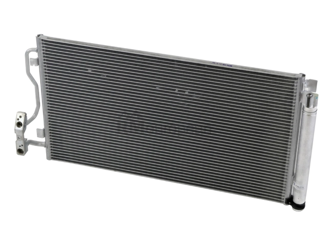BMW A/C Condenser ACM O.E.M. 64506804722
