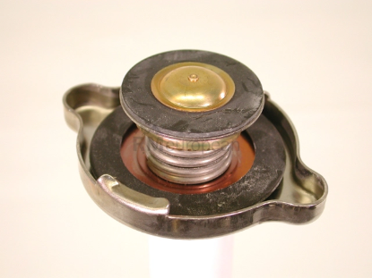Mercedes Radiator Cap Reutter 123501021564
