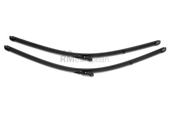 Mercedes Wiper Blade Set Valeo 9068201000