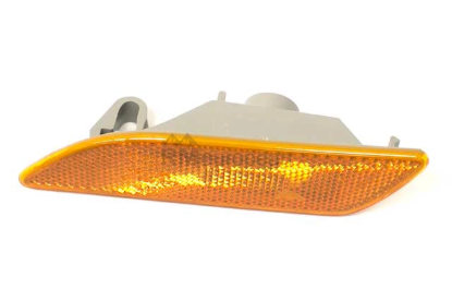 Mercedes Turn Signal Light Genuine Mercedes 2158200521