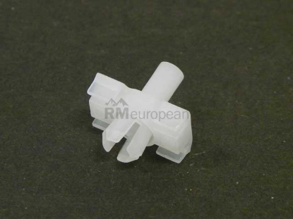 Mercedes Clip O.E.M. 0009902192