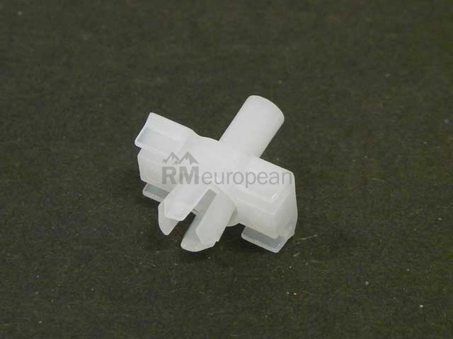 Mercedes Clip O.E.M. 0009902192