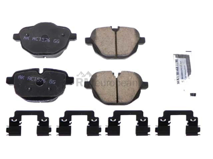 BMW Brake Pad Set Akebono Euro 34218847062