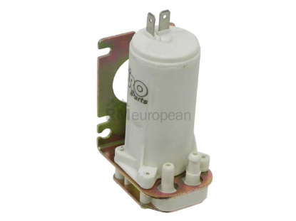 Porsche Windshield Washer Pump URO Parts 92862807401