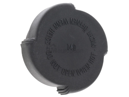 Land Rover Expansion Tank Cap O.E.M. PCD000070