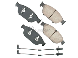 VW-Audi Brake Pad Set Akebono Euro 4G0698151AG