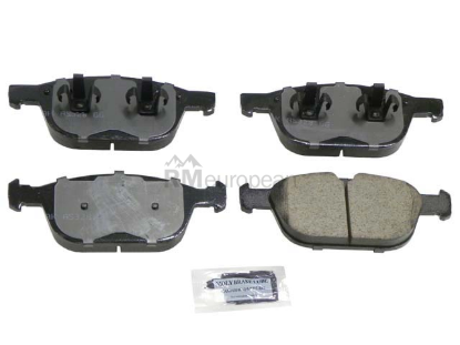 Volvo Brake Pad Set Akebono Euro 31687104