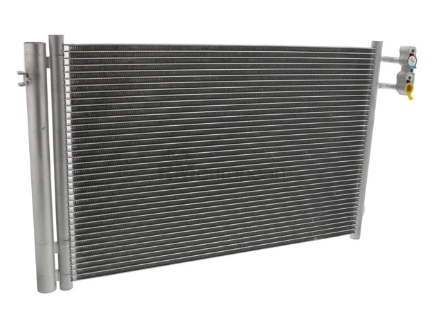 BMW A/C Condenser Mahle Behr 64539229022
