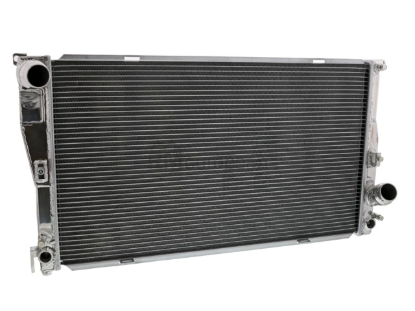 BMW Radiator CSF 7046