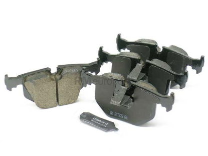 BMW Brake Pad Set Akebono Euro 34216761240