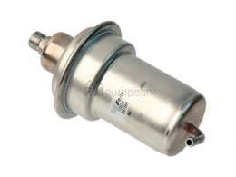 Mercedes Fuel Accumulator URO Parts 0004760421