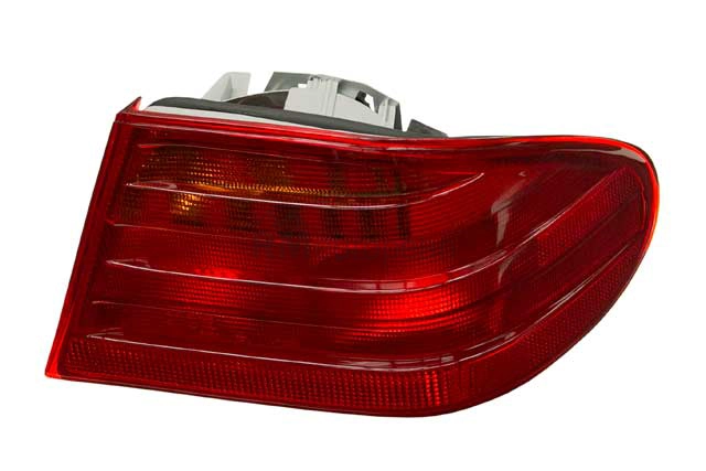 Mercedes Taillight TYC 2108204664