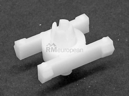 BMW Moulding Clip O.E.M. 51131829904